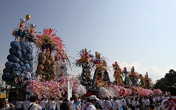 苅田山笠