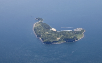 相島